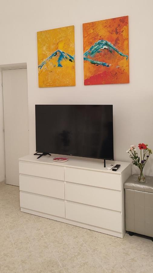 Donna Concetta Arthouse Apartment Наполи Екстериор снимка