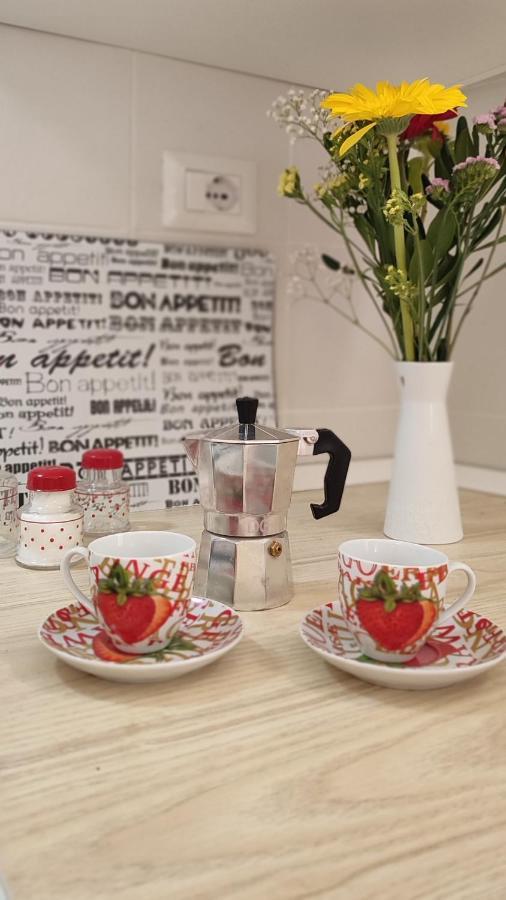 Donna Concetta Arthouse Apartment Наполи Екстериор снимка
